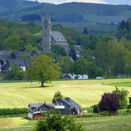 In Oberkirchen Nahe Skilift Appartement *